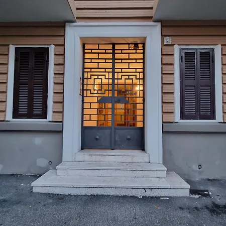 Minerva House *
